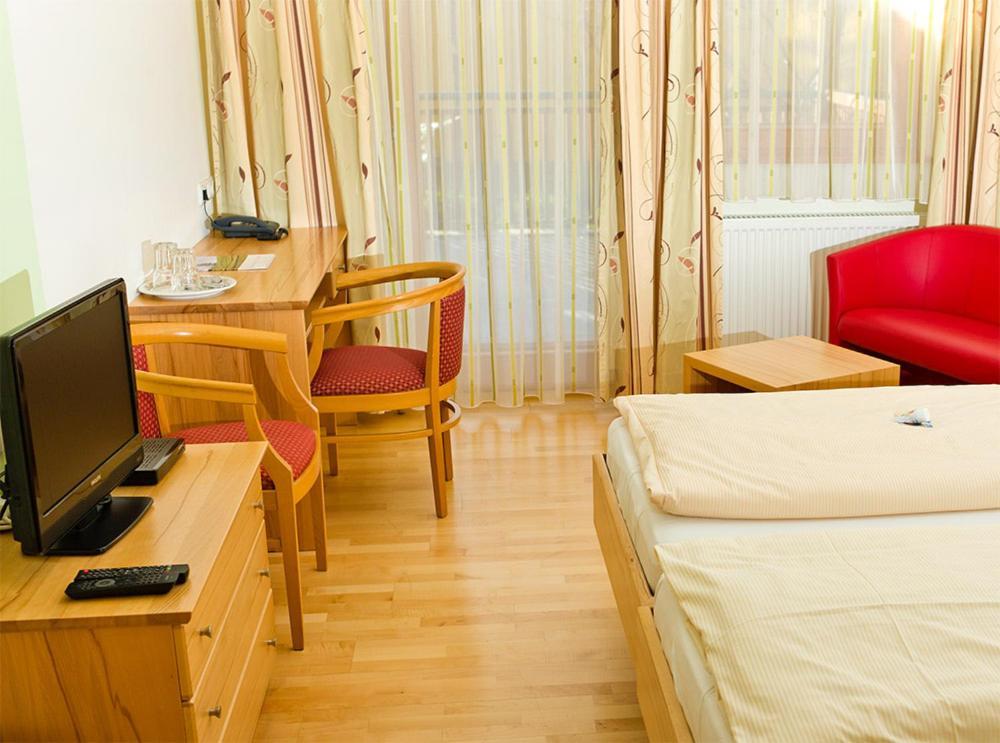 Kurhotel Bad Zell Extérieur photo